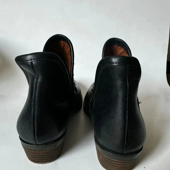 Lucky Brand Kendy Studded Bootie (Women)LEATHER | kendy bootie SIZE 7.5 - Picture 4 of 9